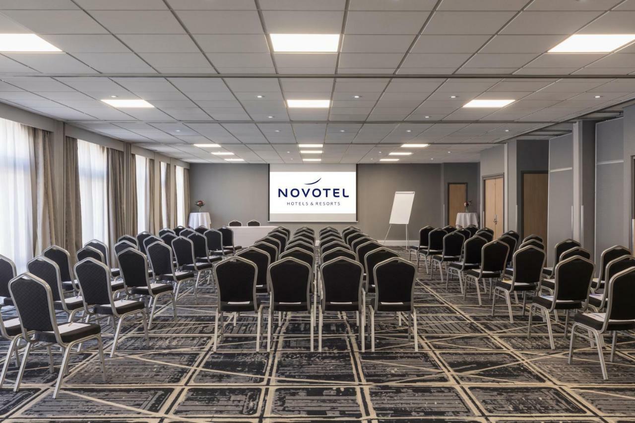 Novotel Ipswich Centre Экстерьер фото